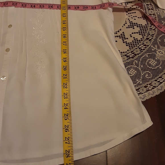 "Nomadic Traders" Shirt - Picture 5 of 6